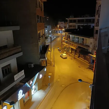 Apartmán 54 στη καρδιά της δράμας - 54 In The Heart Of *
