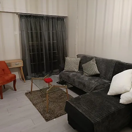 Apartmán 54 στη καρδιά της δράμας - 54 In The Heart Of